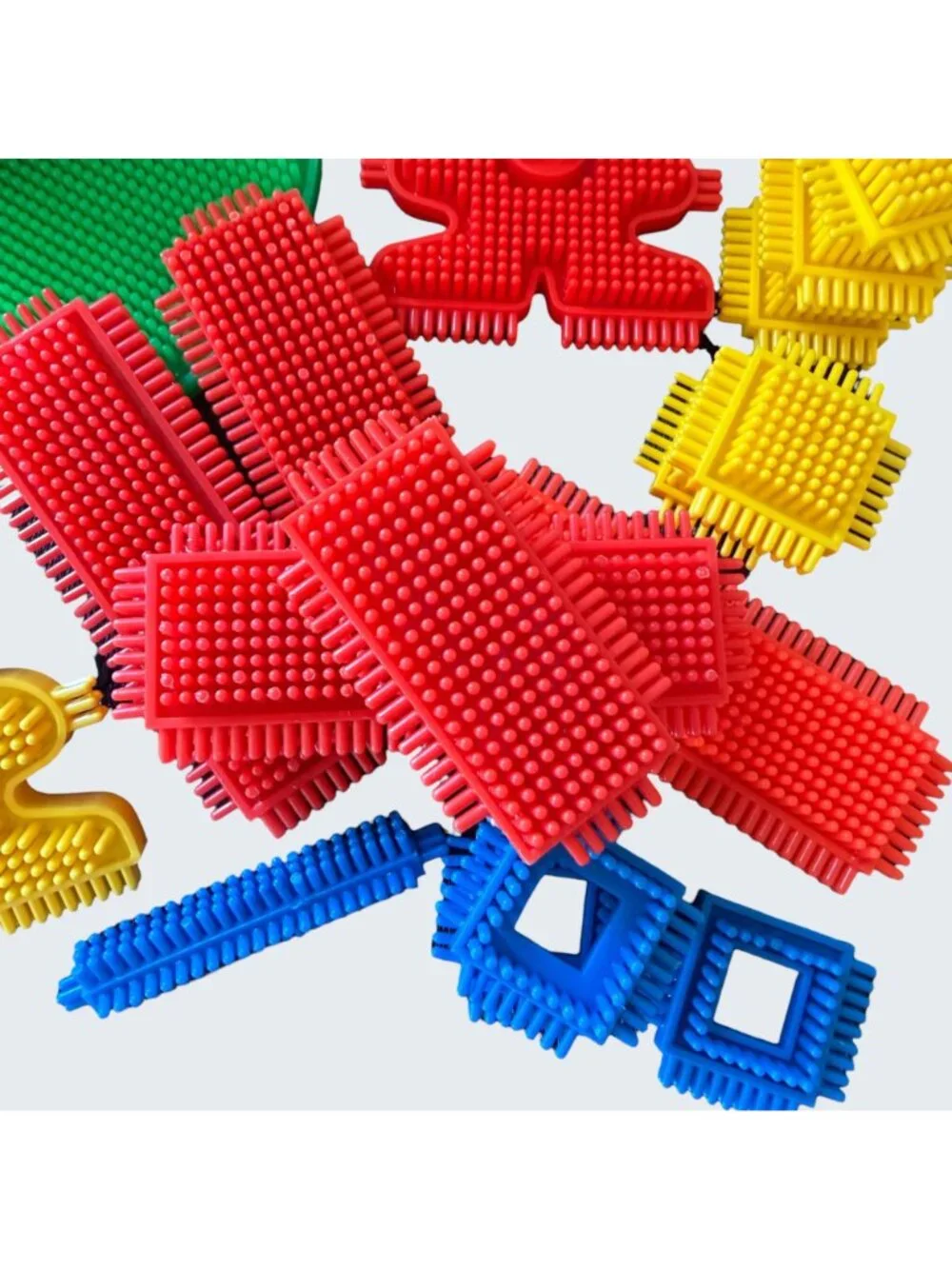 Vintage Playskool Bristle Bear Blocks Interlocking Construction Toys